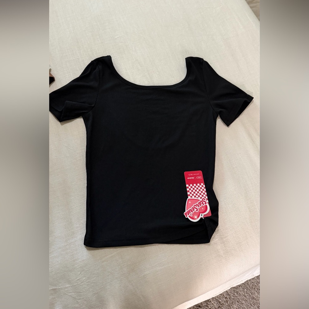 Elegant Black Women's Tank Top